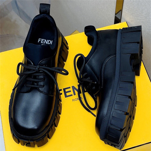 Fendi Women's Lace-ups