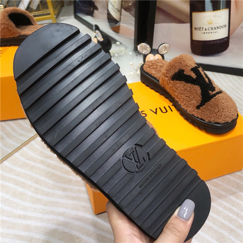 Louis Vuitton Women's Slide Sandals