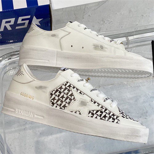 Golden Goose Sneakers