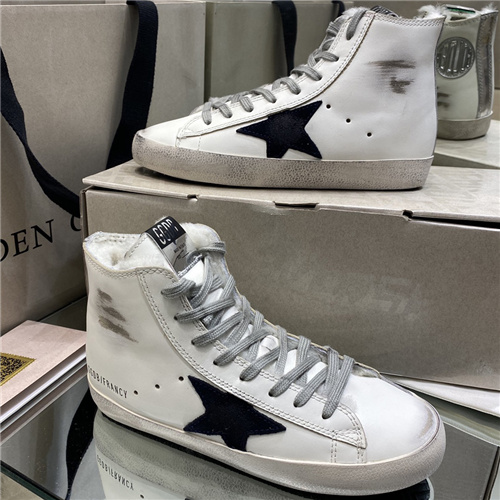 Golden Goose Sneakers