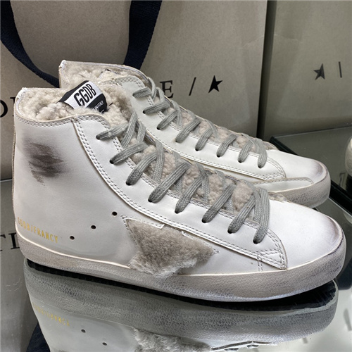 Golden Goose Sneakers