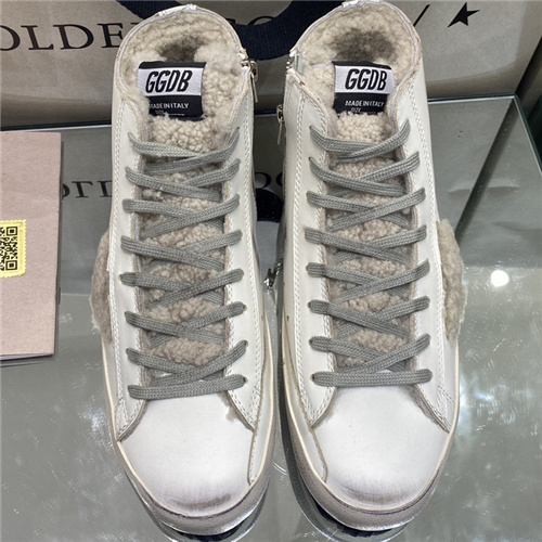 Golden Goose Sneakers