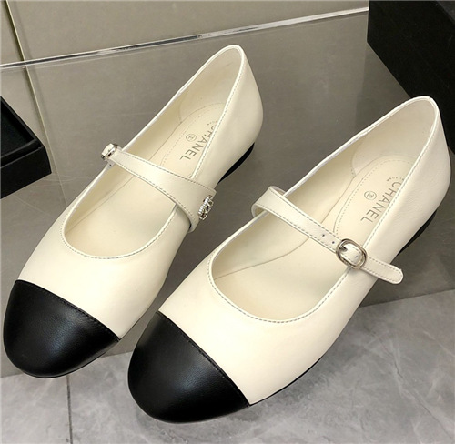 Chanel Women's Ballerinas Flats