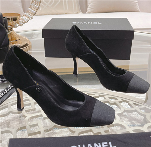 Chanel Women's Pumps