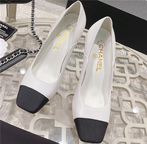 Chanel Women's Pumps