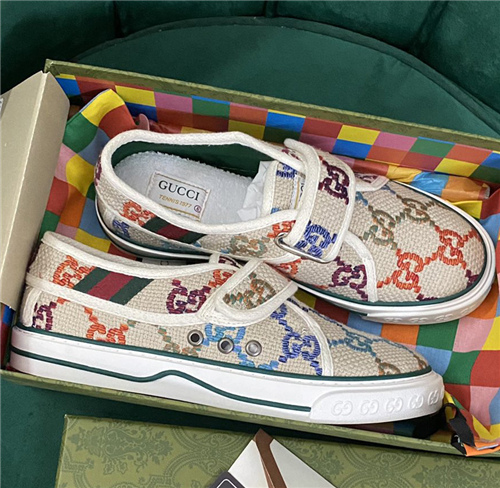 Gucci Sneakers