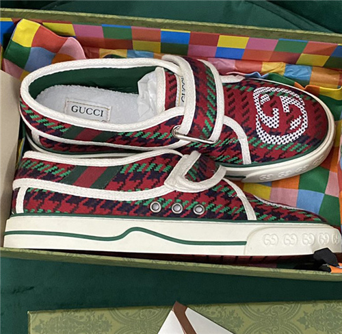 Gucci Sneakers