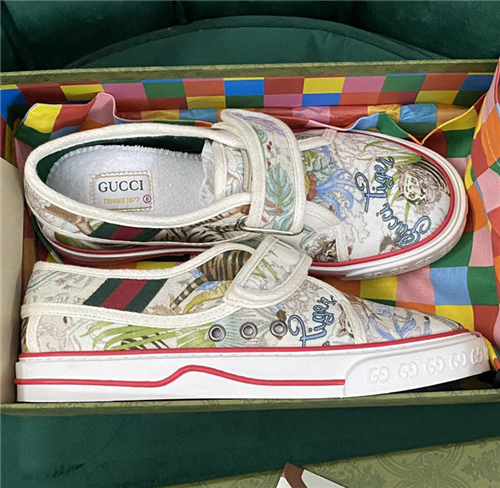 Gucci Sneakers