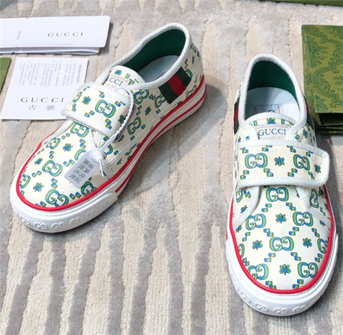 Gucci Sneakers