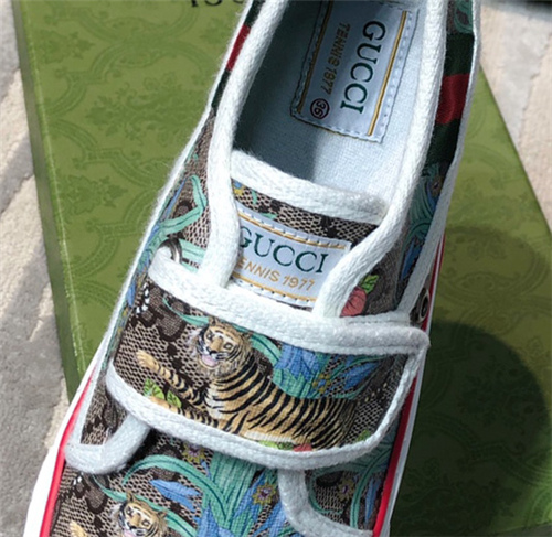 Gucci Sneakers