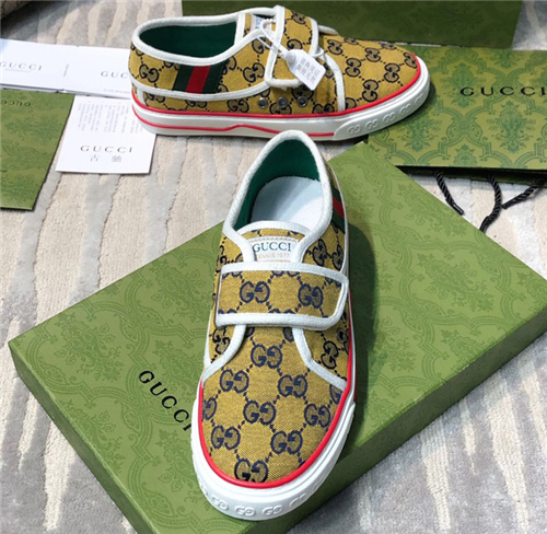 Gucci Sneakers