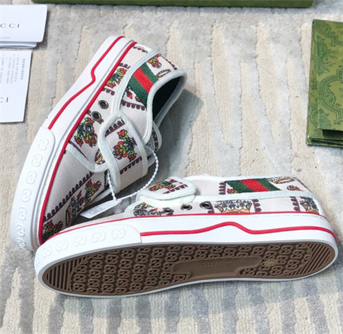 Gucci Sneakers