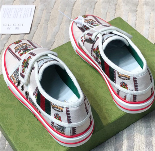 Gucci Sneakers