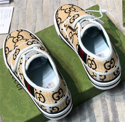 Gucci Sneakers