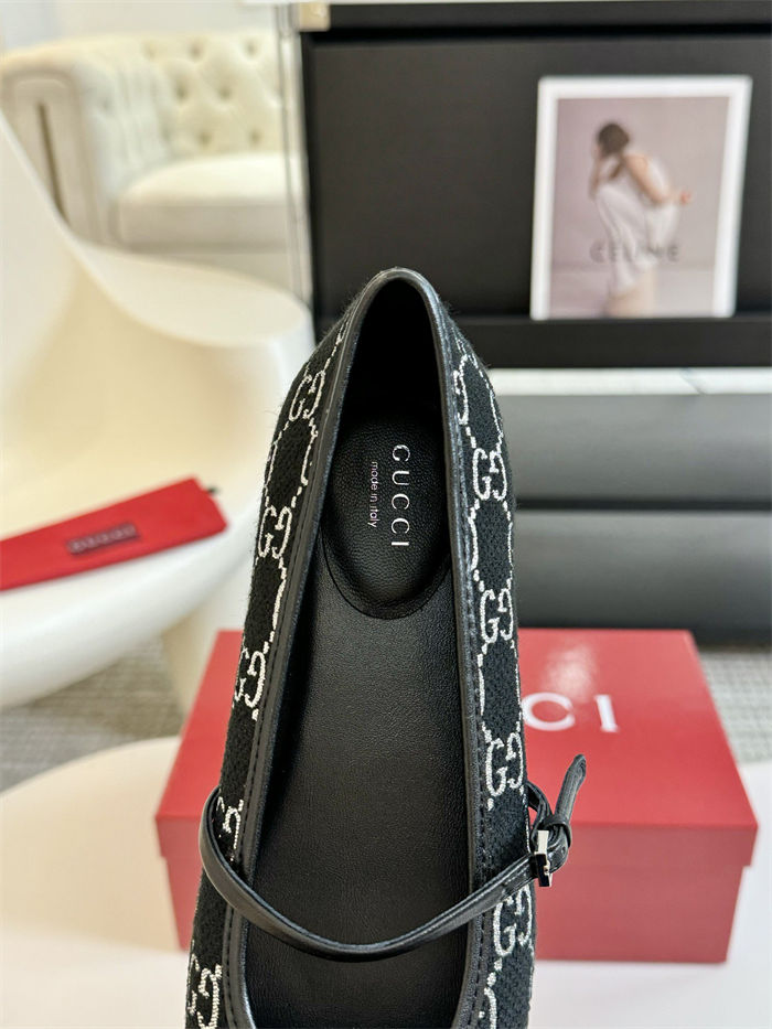 Gucci Women's Ballet Flats Horsebit