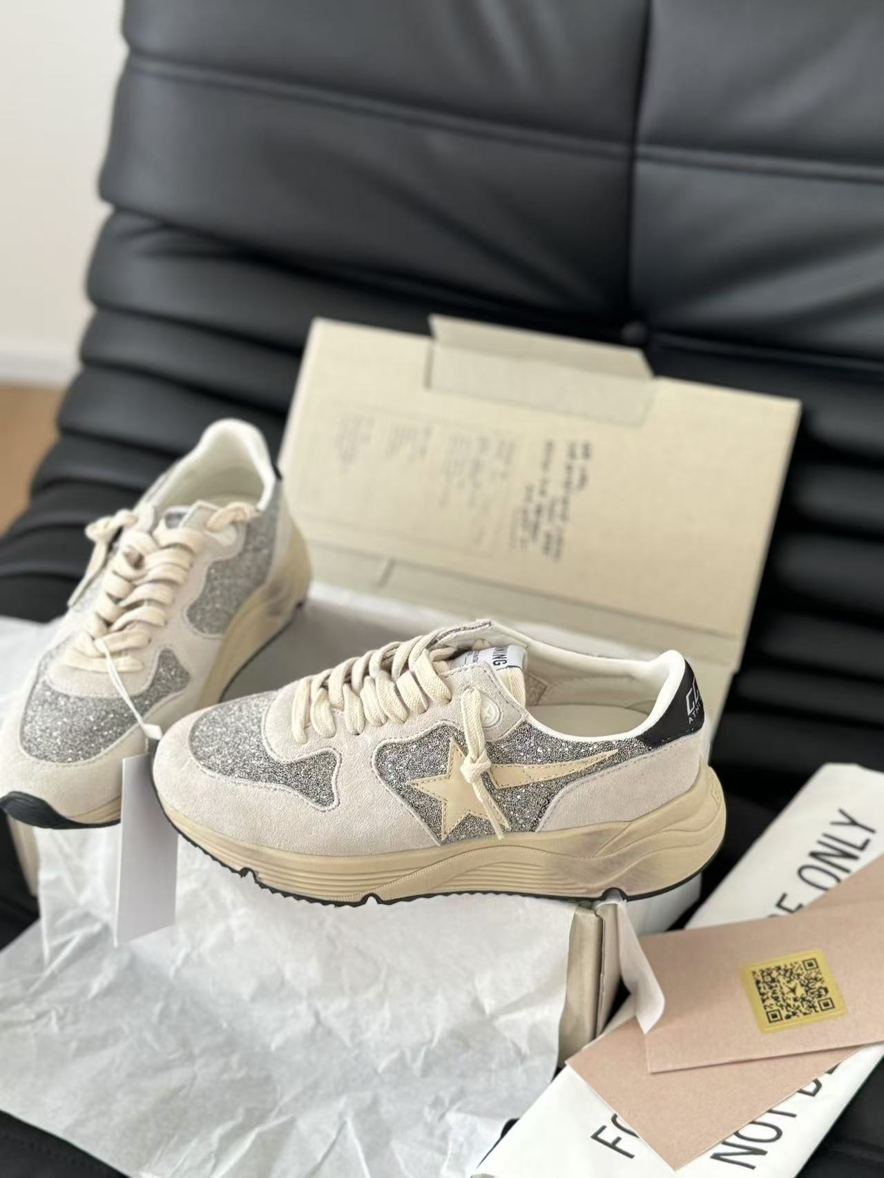 Golden Goose Sneakers