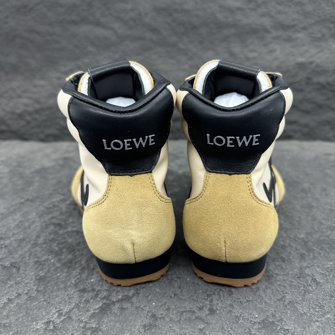 Loewe Women Sneaker