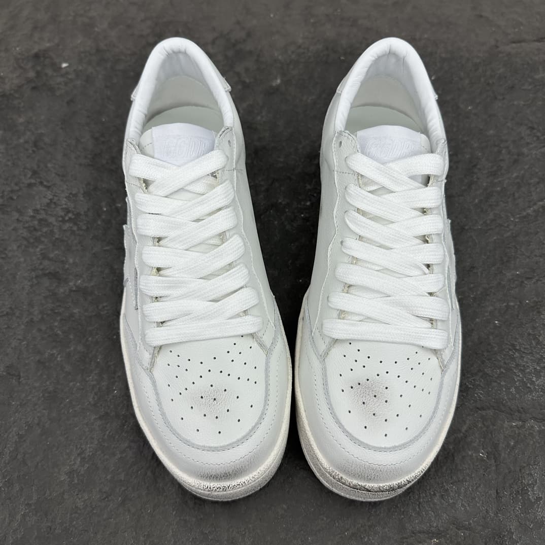 Golden Goose Sneakers