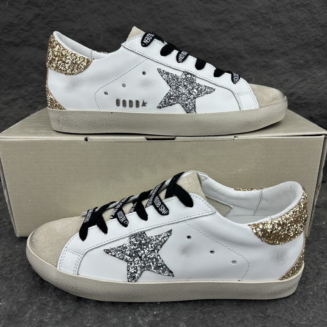 Golden Goose Sneakers