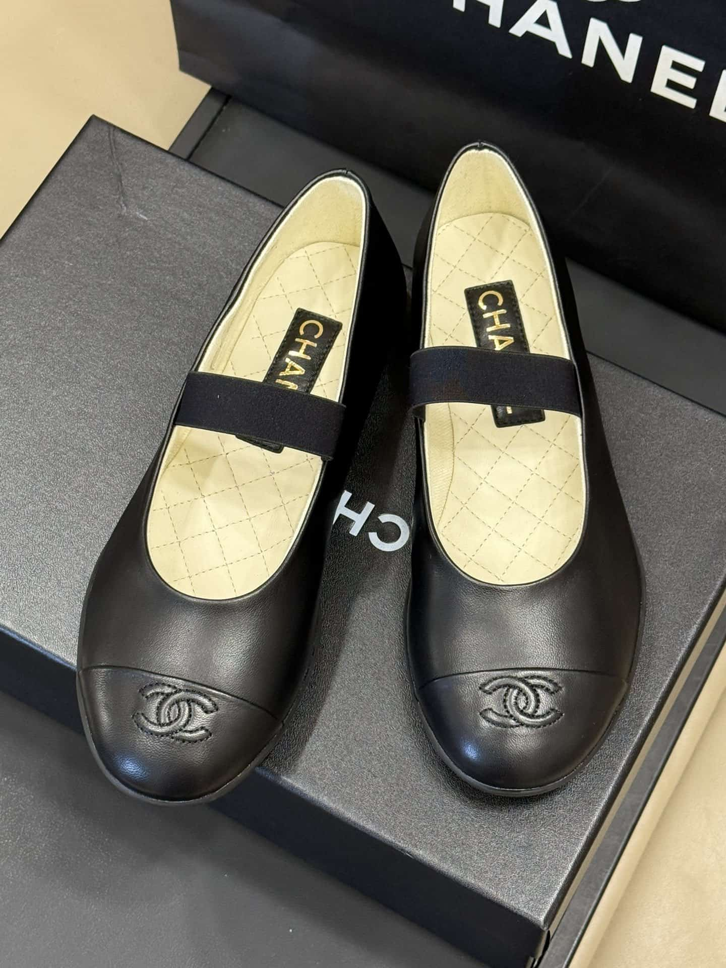 Chanel Flats mary janes