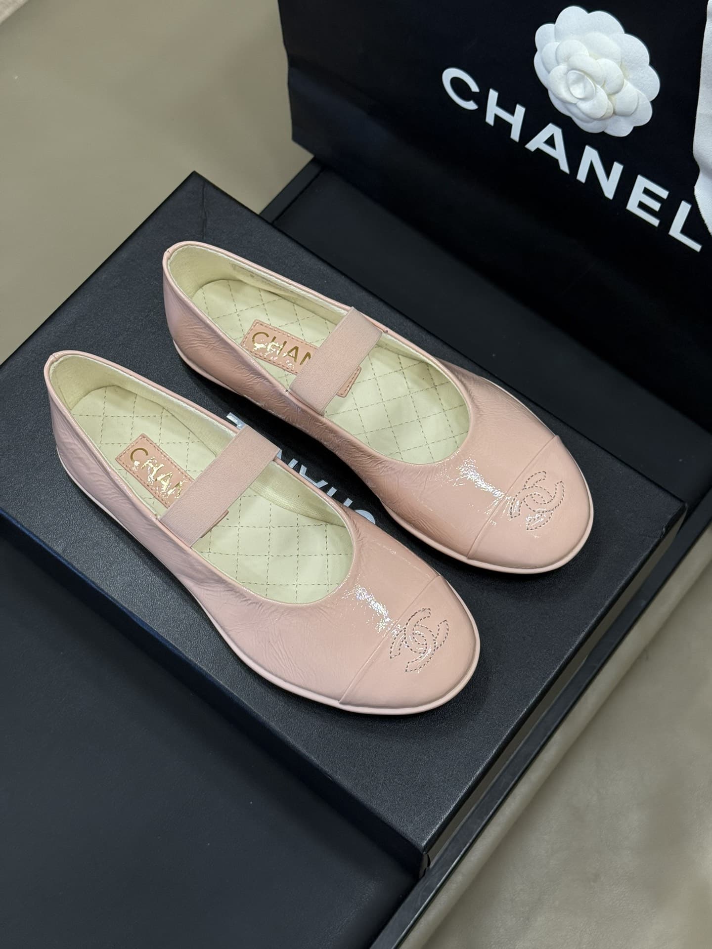 Chanel Flats mary janes