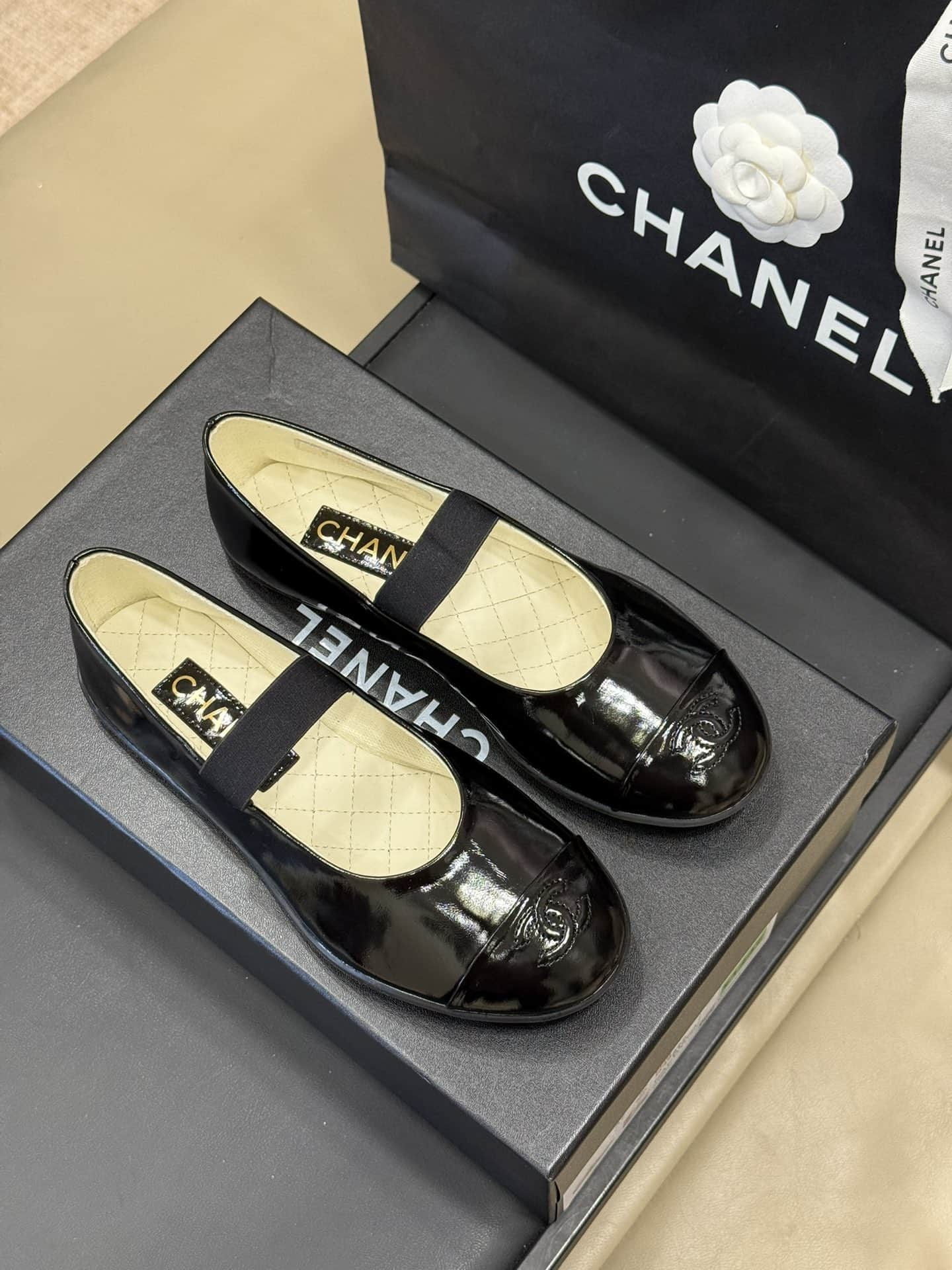 Chanel Flats mary janes