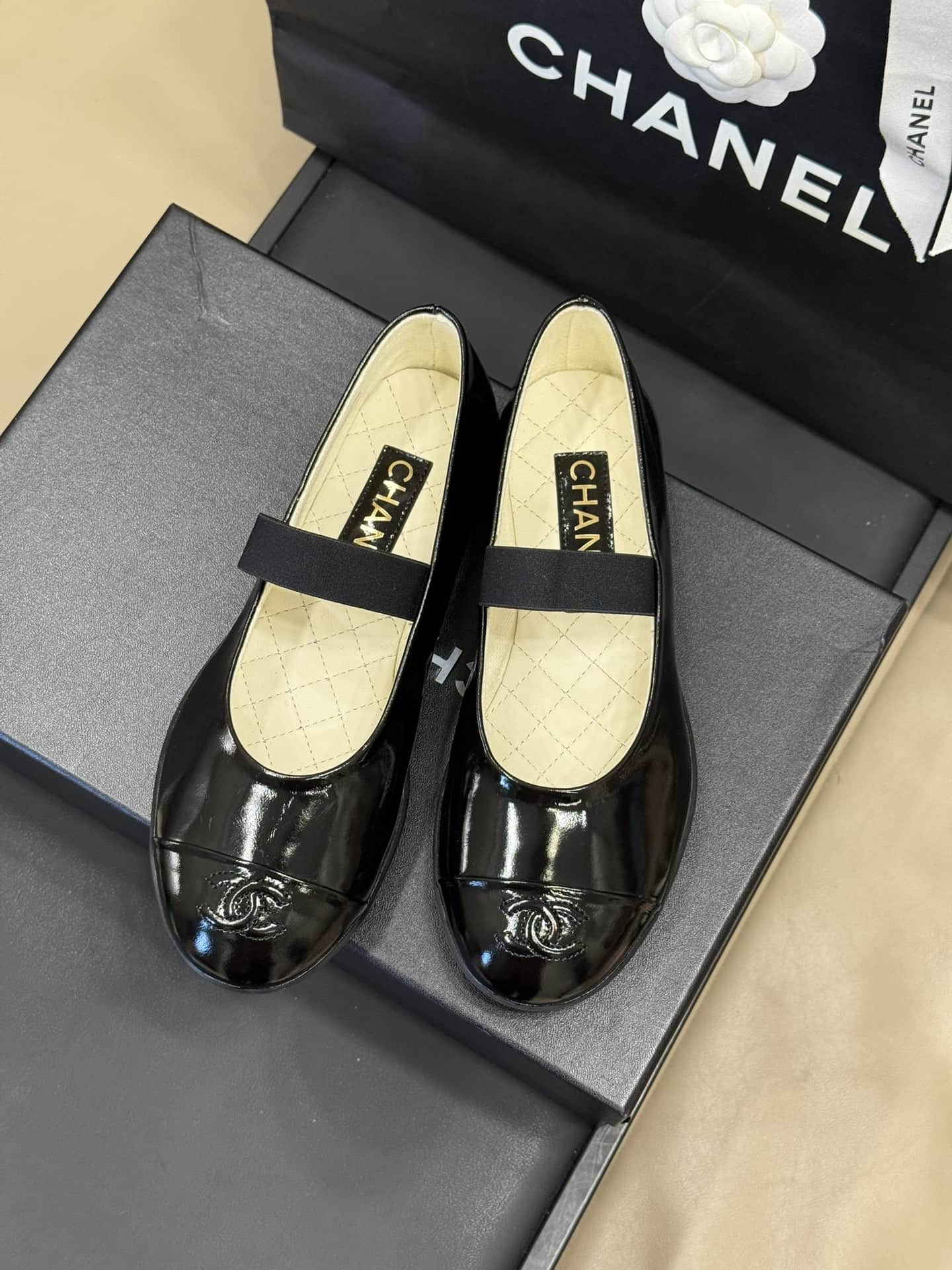 Chanel Flats mary janes