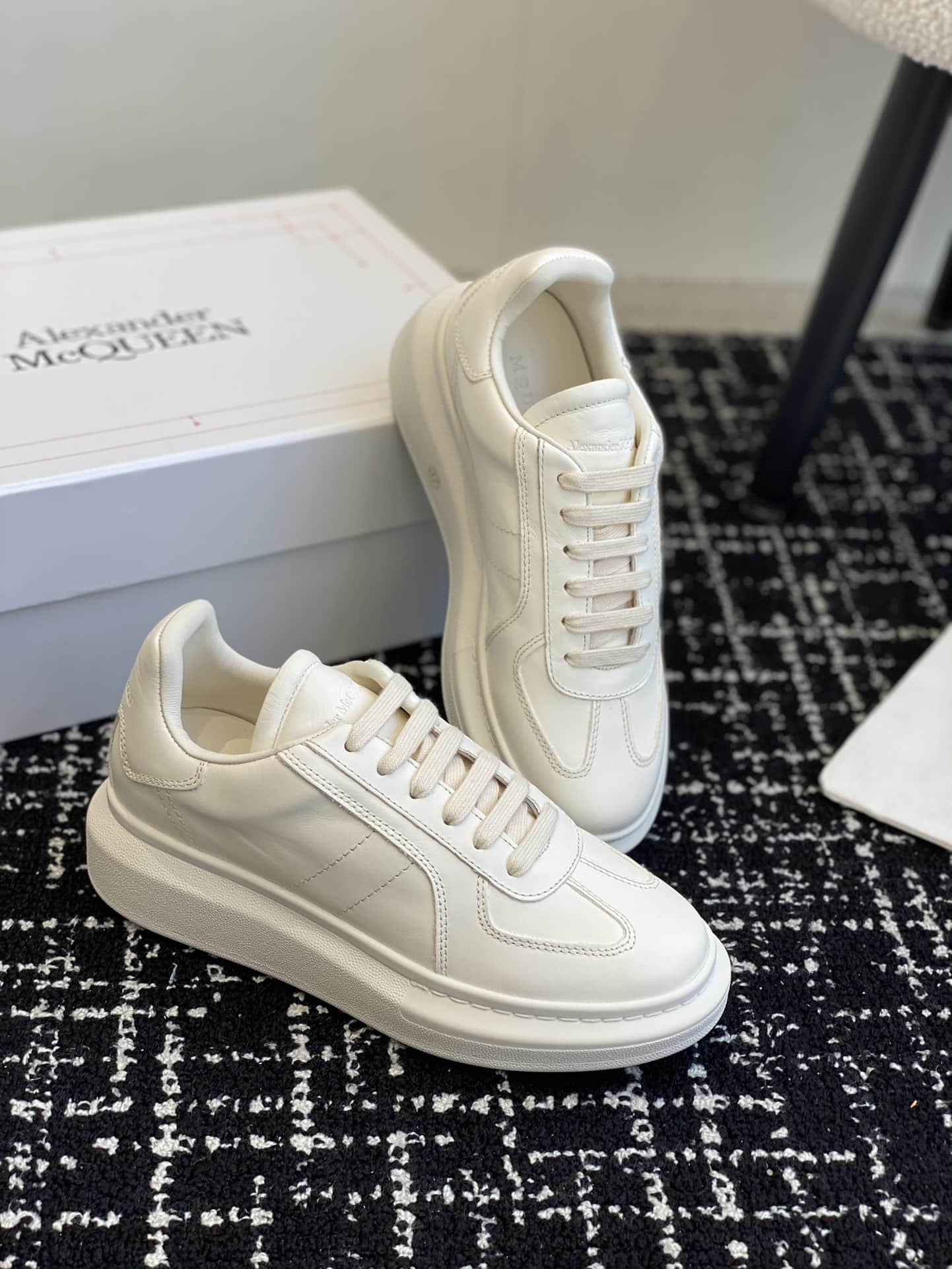 Alexander McQUEEN Men Women Sneaker