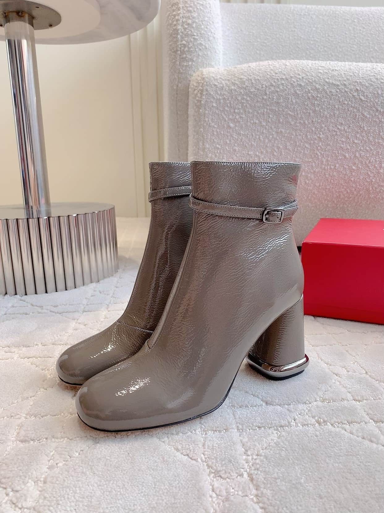 Roger Vivier Women's Boots