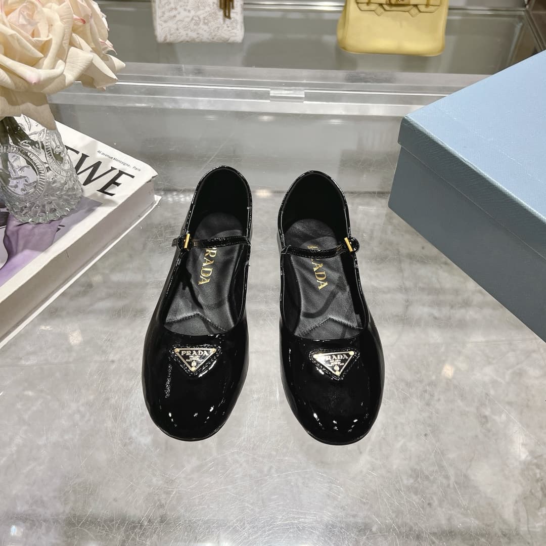 Prada Women's Ballerinas Flats